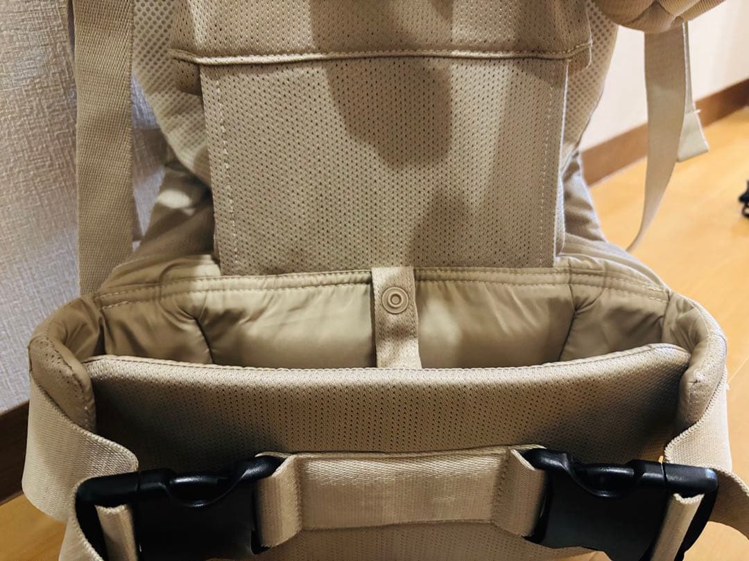 【極美品】アンジェレッテ ベビーキャリアオン　ベージュ