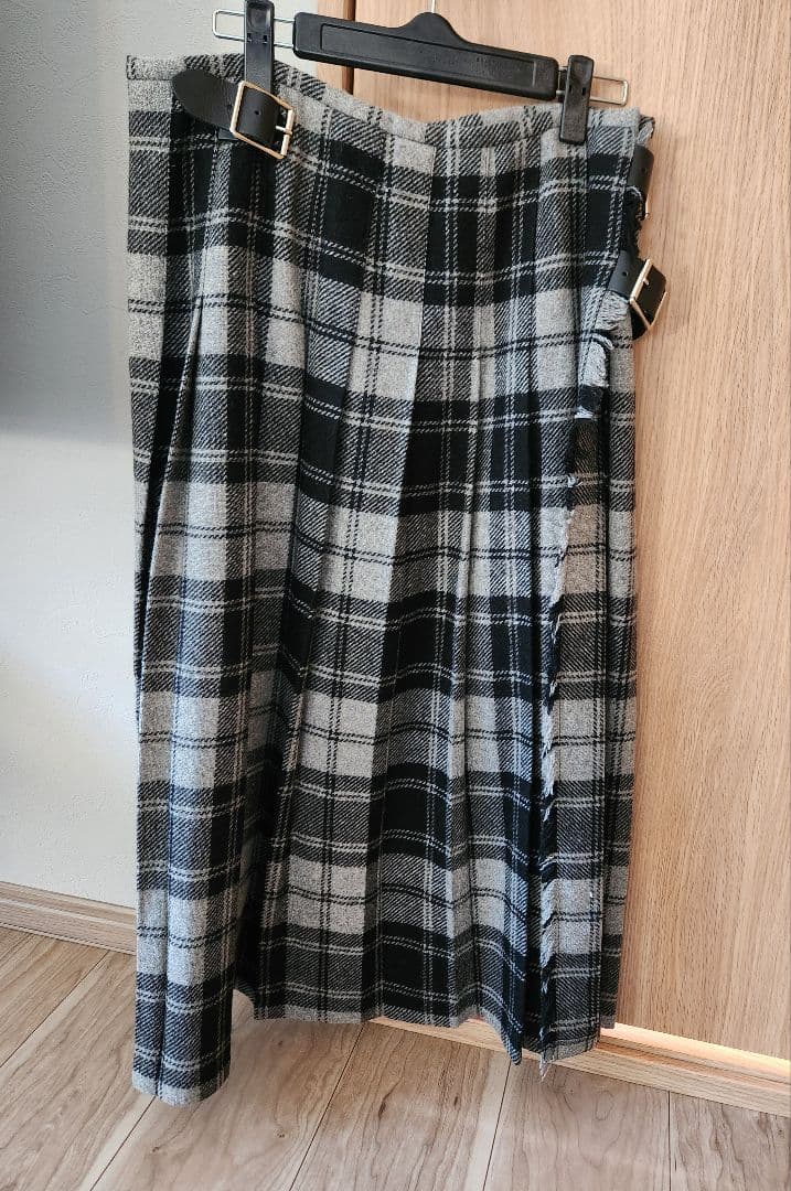 O'NEIL OF DUBLIN オニールオブダブリン プリーツスカート