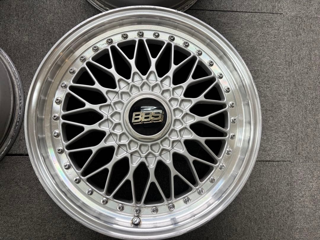 スーパーRS BBS RS 18インチ8J9J＋42 114.3-5 穴