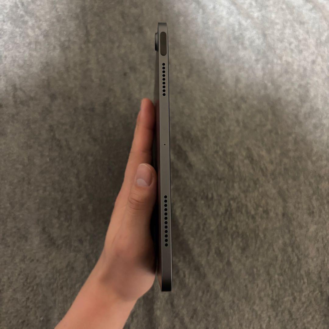 iPad Air 第5世代　64gb Wi-Fiモデル