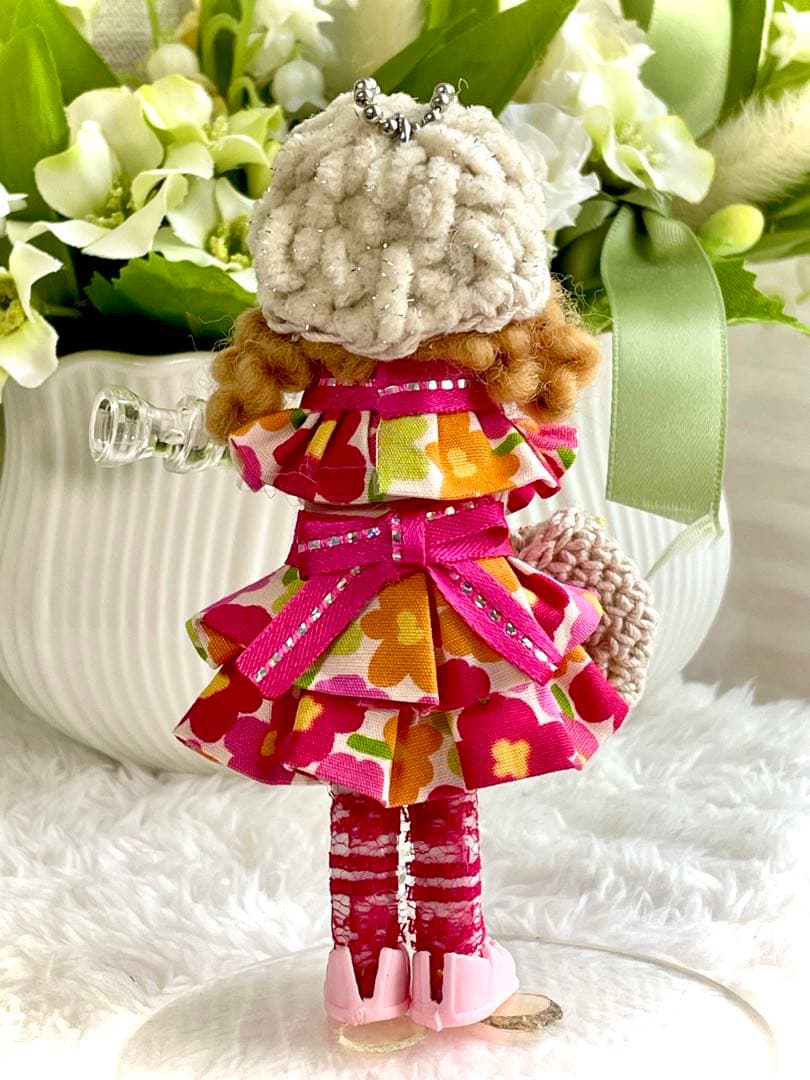 花柄❤️2段フリルワンピース❤️クローバー❤️ハンドメイド♡ドールチャーム