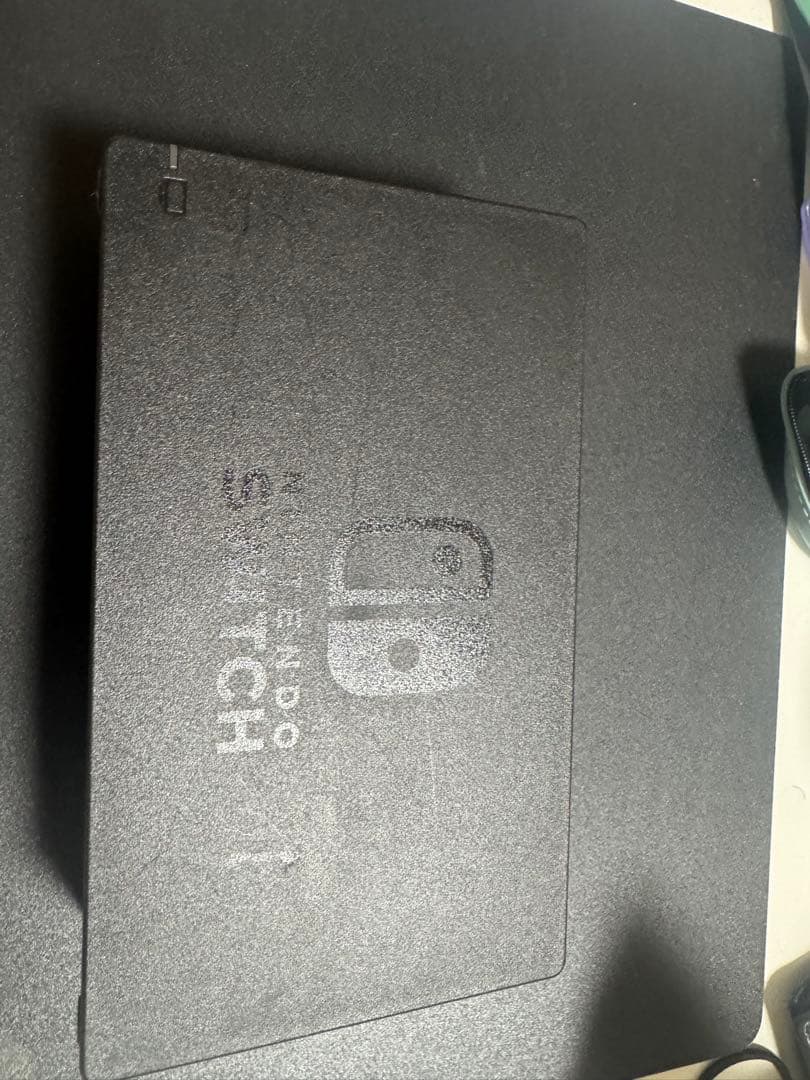 Nintendo Switch 本体とドック