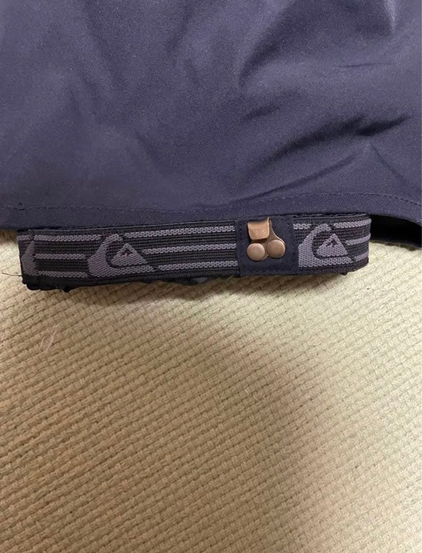 スノーボード　パンツ　クイックシルバー