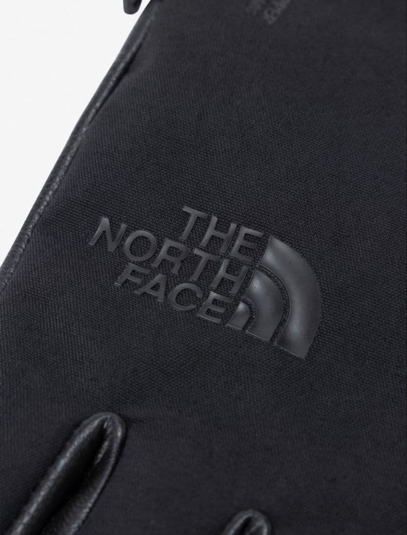 新品　NORTH FACE NN62409 コンピレーションイーチップグローブM