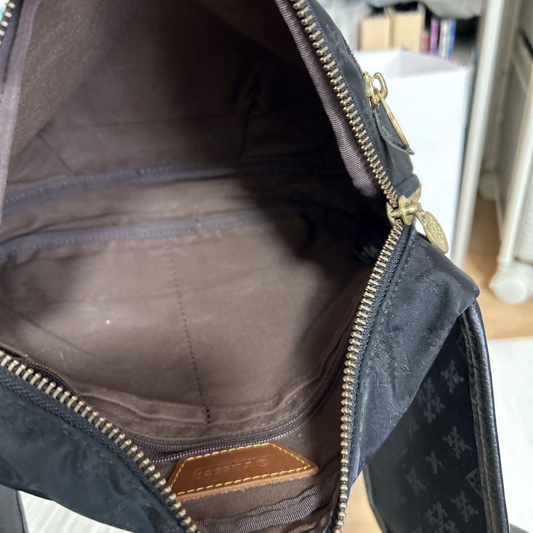 ラシット　ウエストバッグ ボディバッグ ゴールドブラック美品　ウエストポーチ