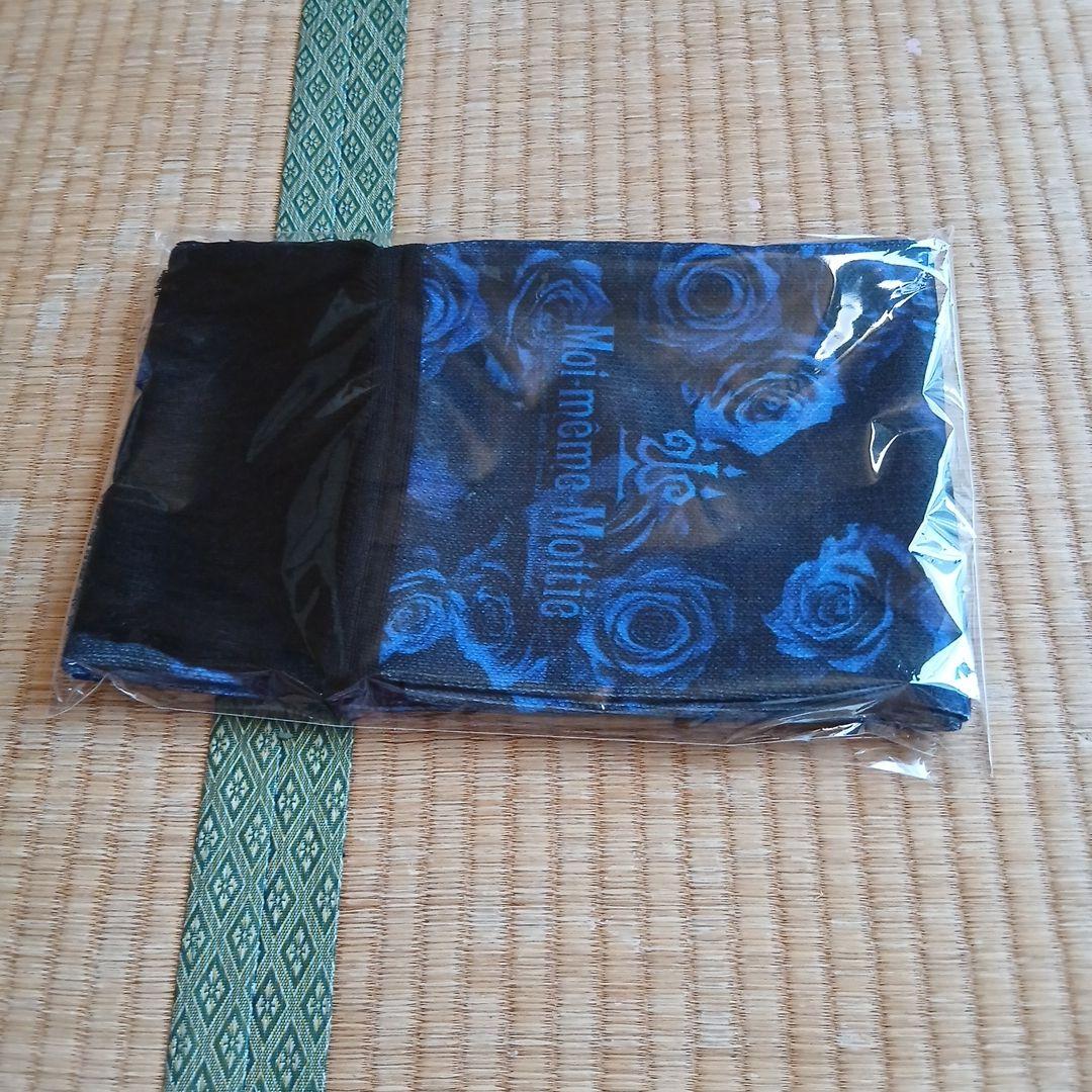 Moi-même-Moitié 　モワティエ　青薔薇柄マフラー ブラック