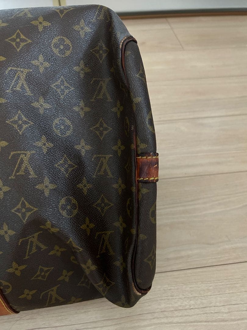 LOUIS VUITTON モノグラム/キーポル50