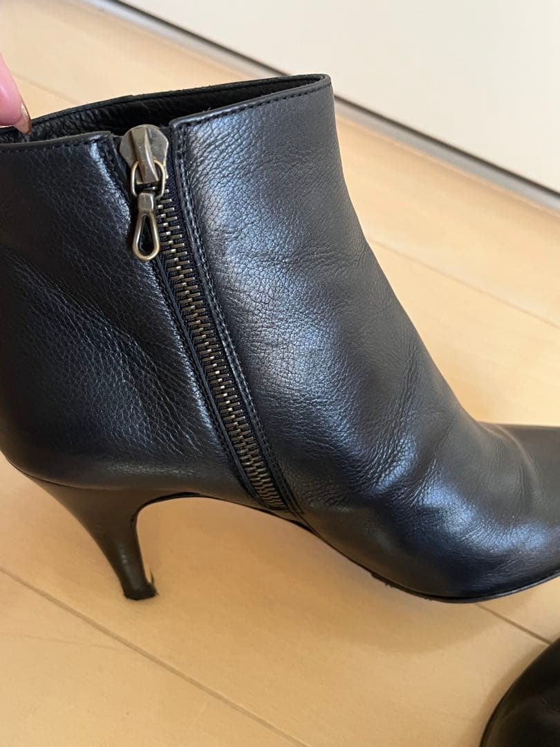 美品　ベリーコ　ショートブーツ　黒