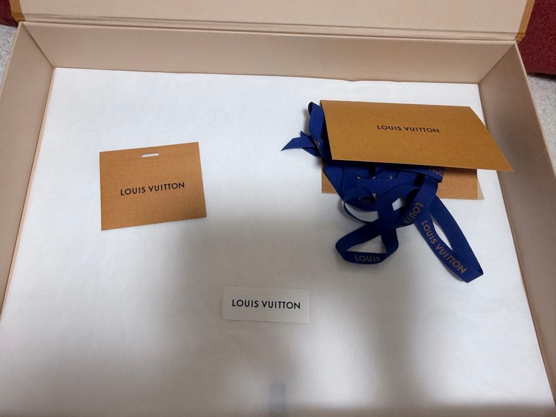 【美品】Louis Vuitton マフラー 箱付き