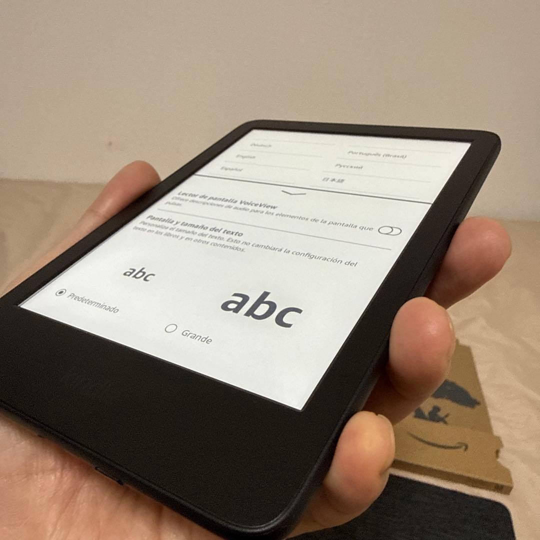 Kindle 11世代　16GB 広告なし 美品 ケース付き