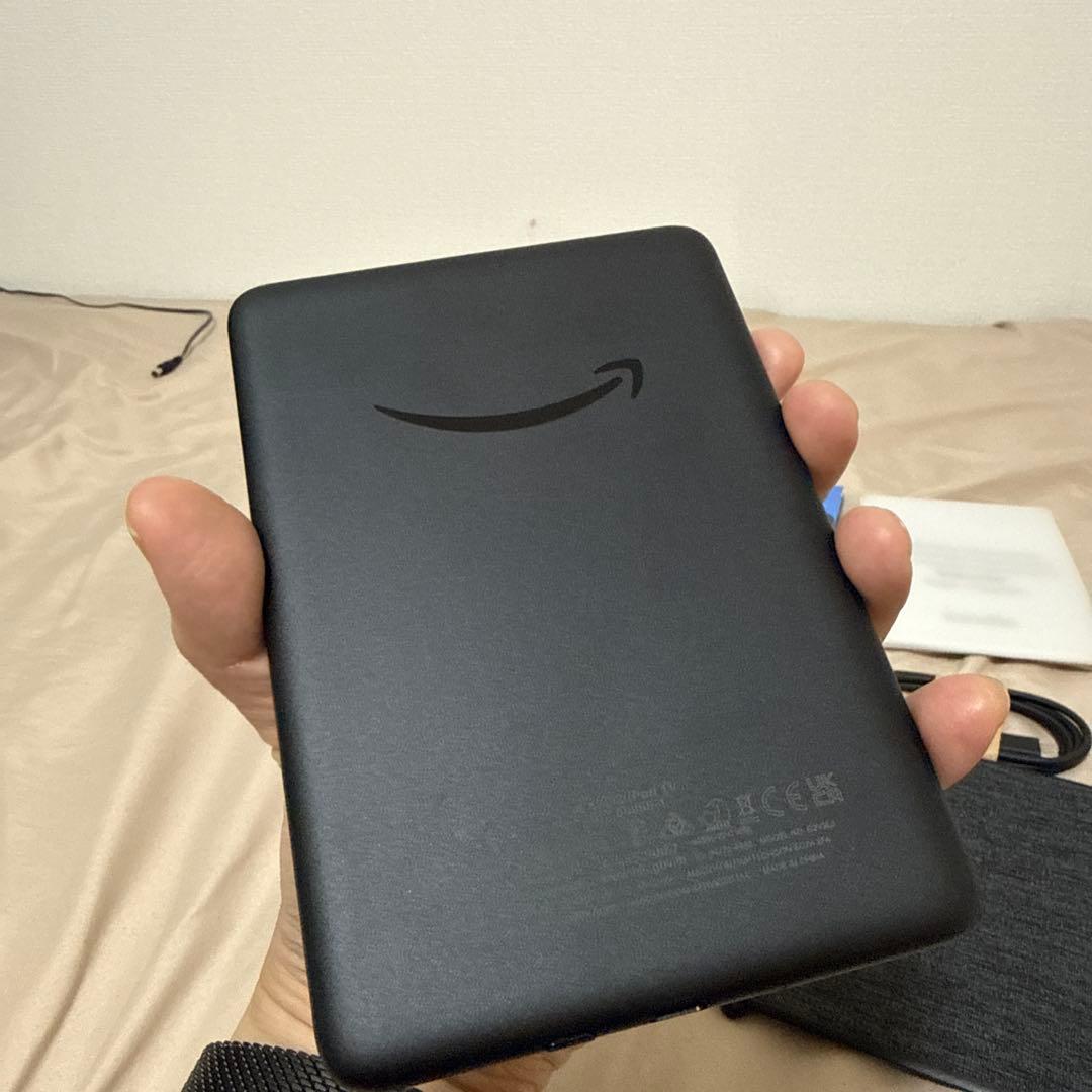 Kindle 11世代　16GB 広告なし 美品 ケース付き