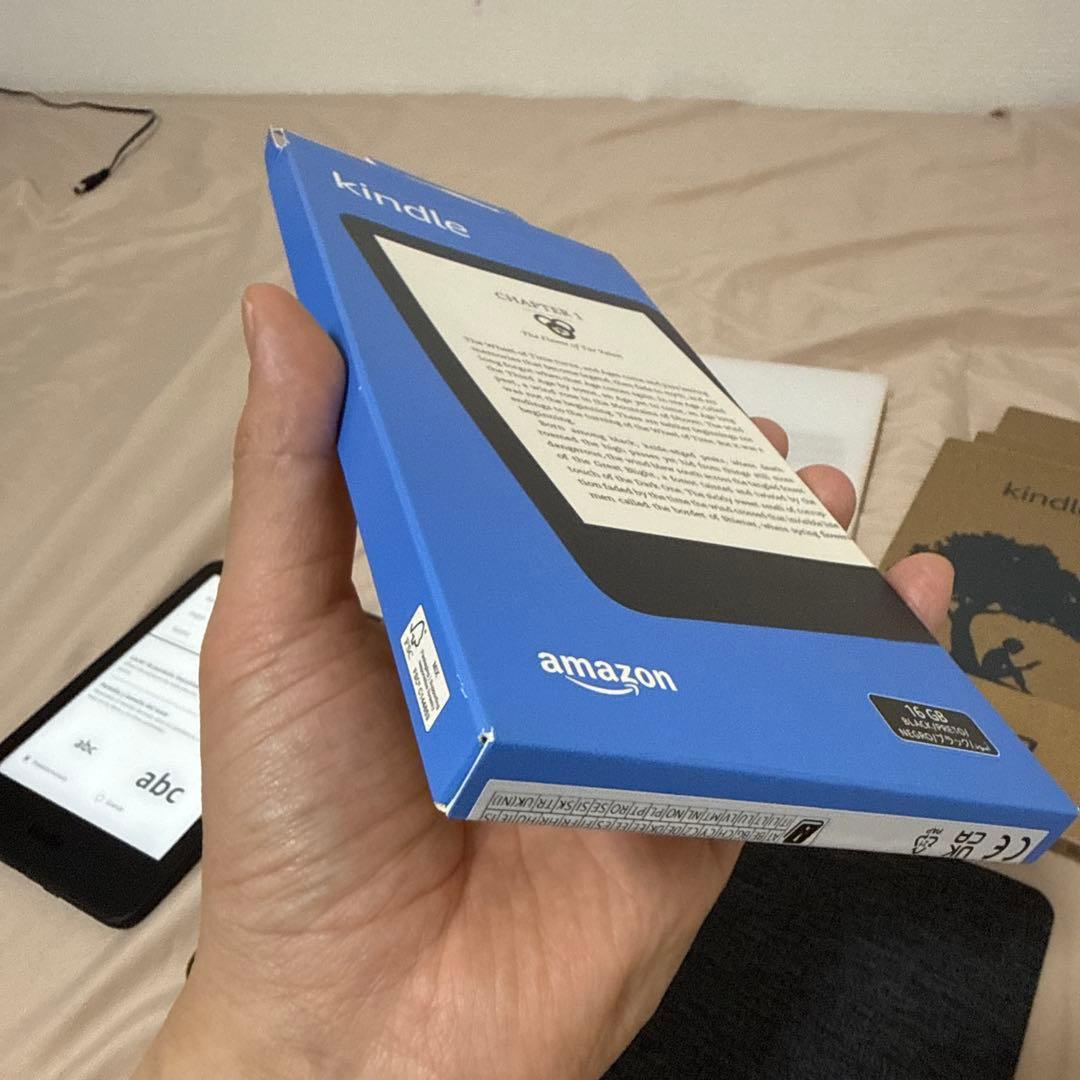 Kindle 11世代　16GB 広告なし 美品 ケース付き