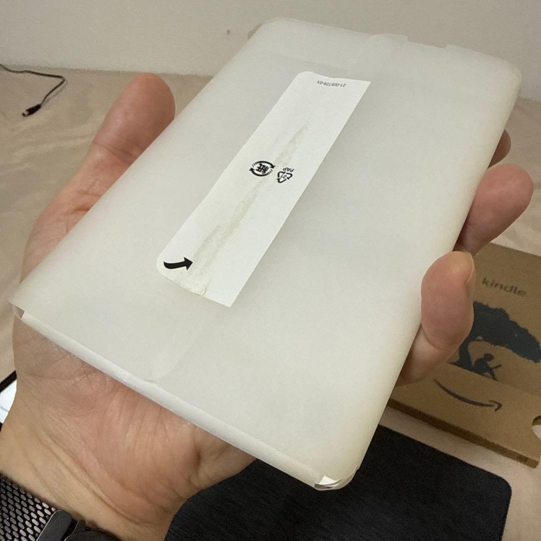 Kindle 11世代　16GB 広告なし 美品 ケース付き