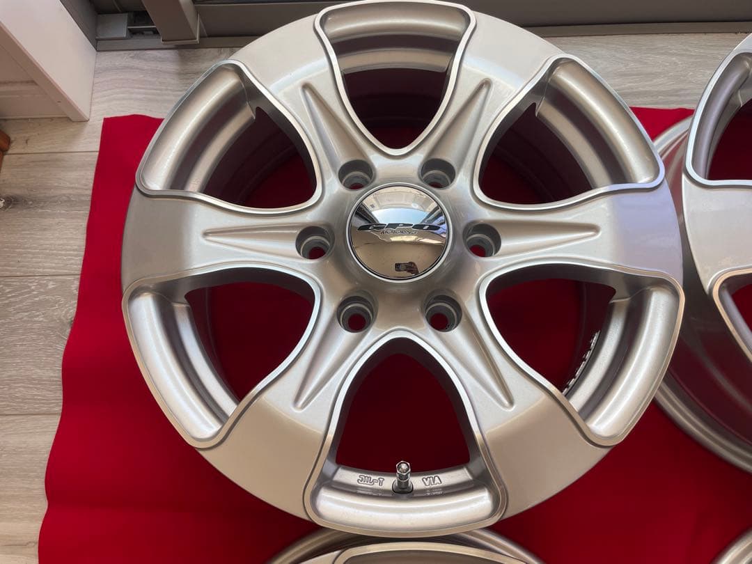 【極美品】GPO MOTORING 16インチホイールTA-28 ハイエース
