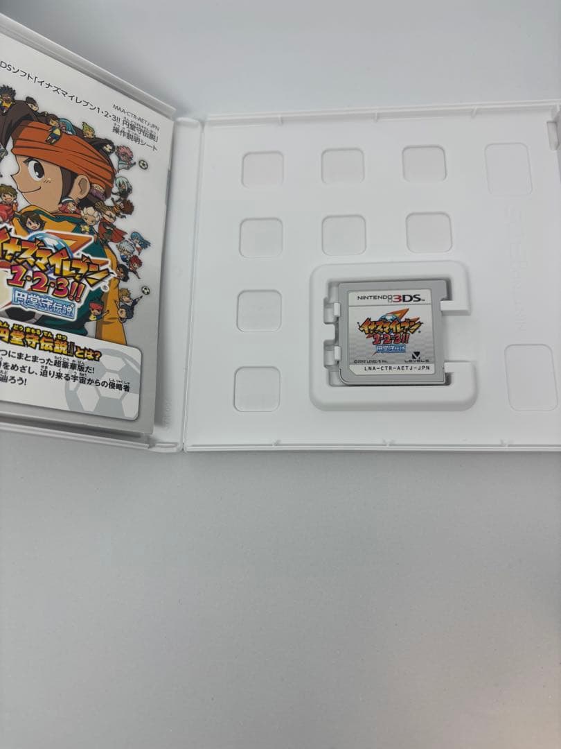 Nintendo 3DSソフト　イナズマイレブン1・2・3!! 円堂守伝説