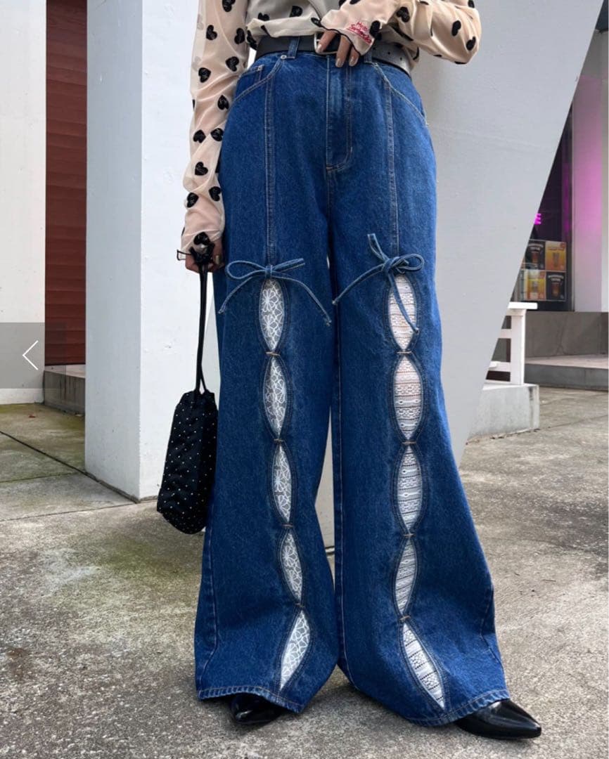 【HELLO.SANFRANCISCO】レースカットアウトワイドデニムパンツ　M
