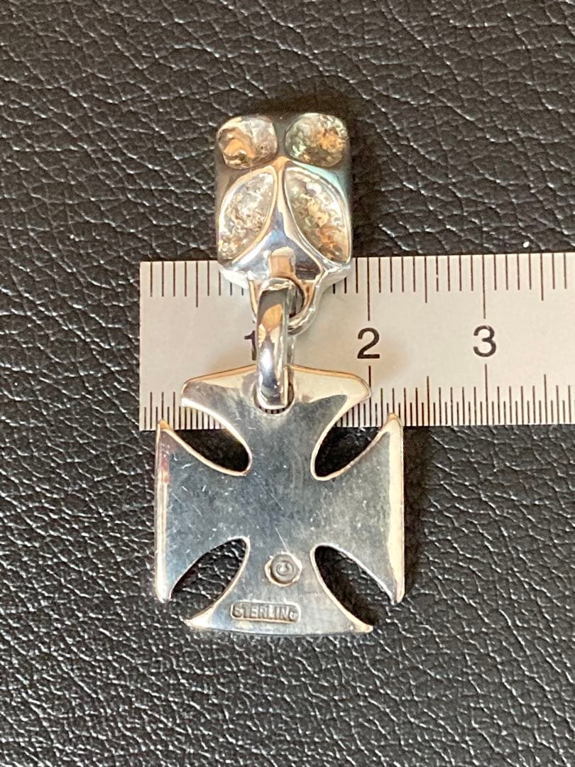 BWL Cross Pendant ゴールドオーバーレイ？ トラヴィスワーカー