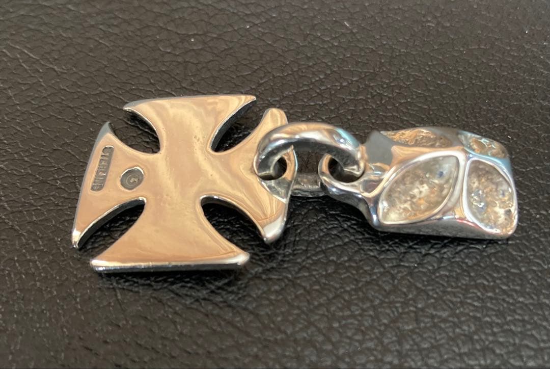 BWL Cross Pendant ゴールドオーバーレイ？ トラヴィスワーカー