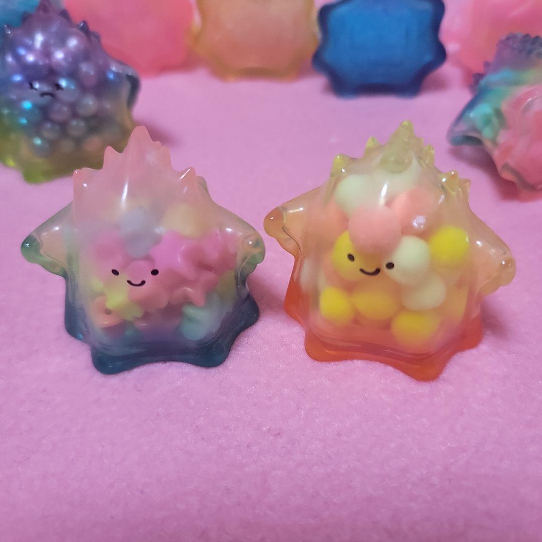 YUKI SOFUBI KAIJU POP MART 虹色透明シリーズ　セット