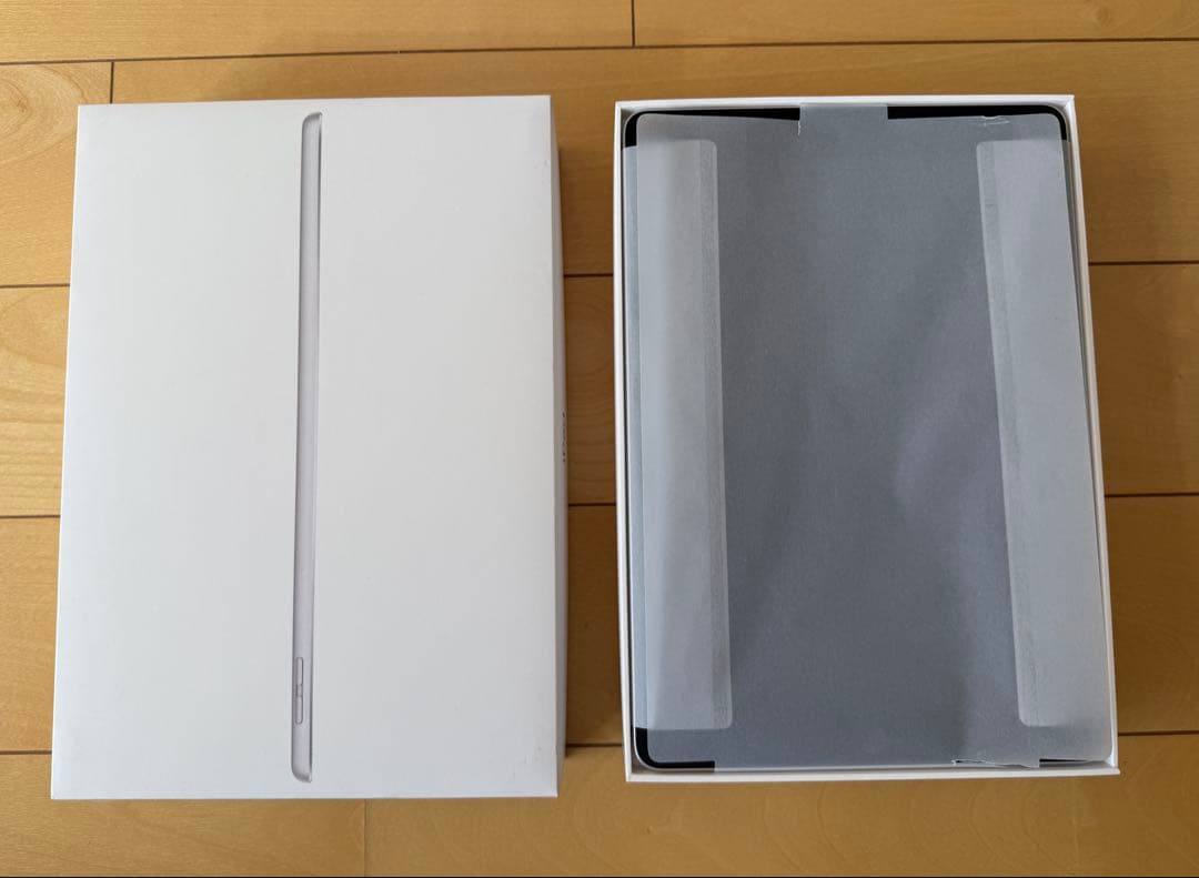 Apple iPad (第9世代) 64GB Wi-Fi シルバー