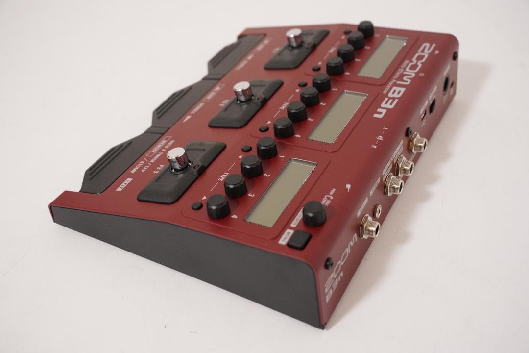 ZOOM B3n ベース用マルチエフェクツ・プロセッサー