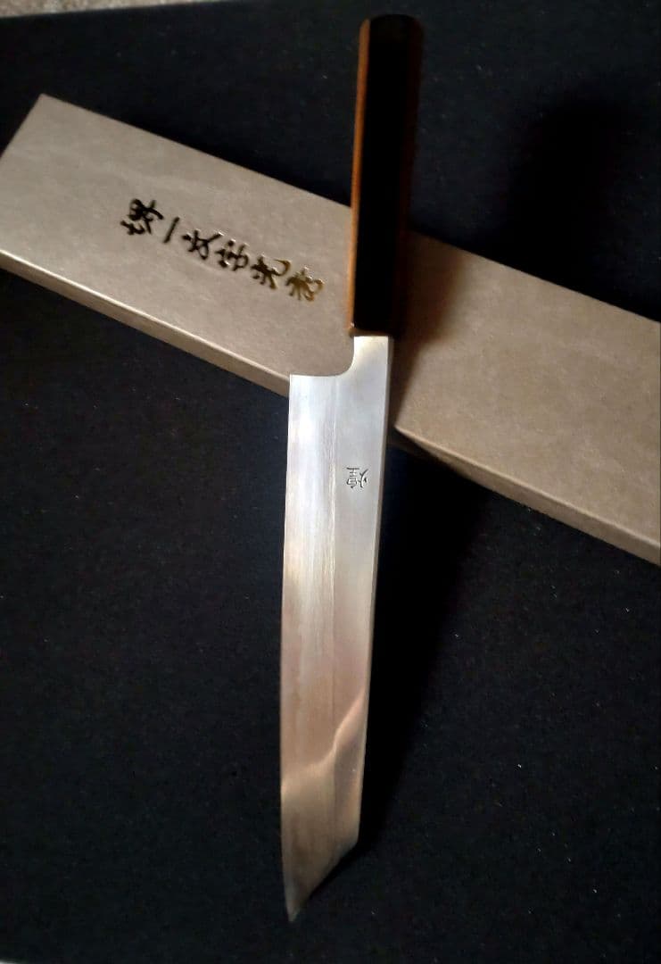 堺一文字光秀 煌 青一鋼 黒呂柄 切付和式牛刀