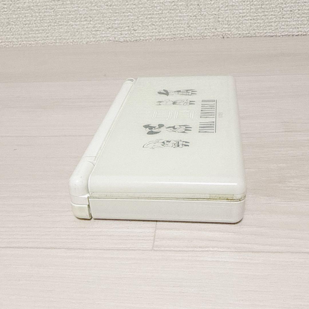 1734【希少品】ニンテンドーDS LITE ファイナルファンタジーIII