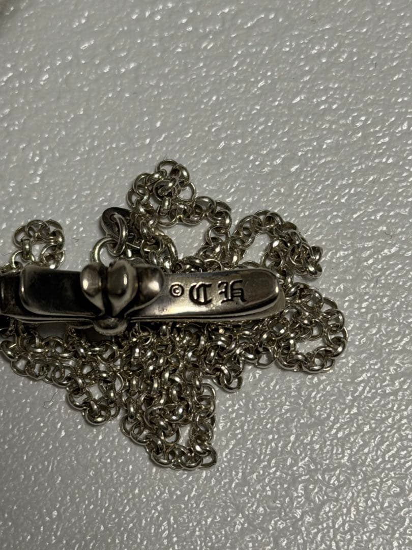 CHROME HEARTS タイニーファット クロス ダイヤ ペンダント トップ
