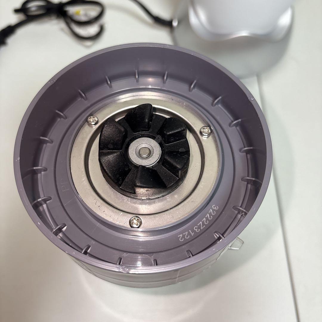ニュートリブレッド NUTRiBULLET NB-101B ミキサー ブレンダー