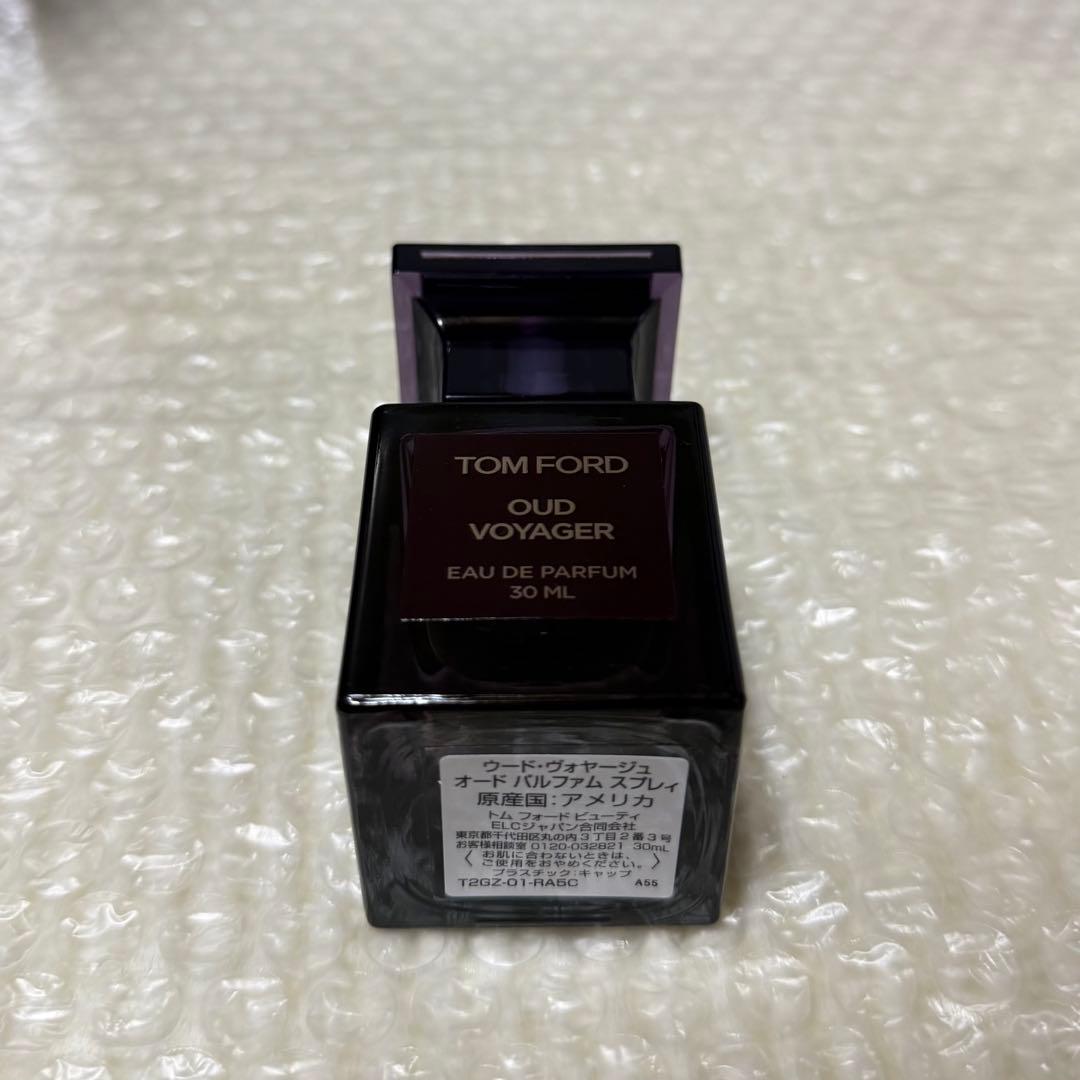 トムフォード　ウードヴォヤージュ　オードパルファム　スプレィ　30ml