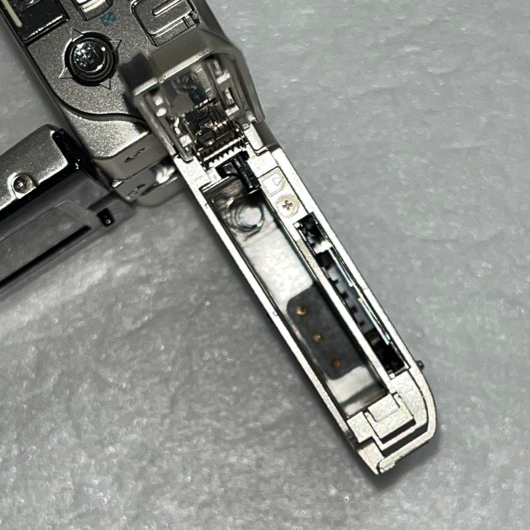 ☆稀少美品☆SANYOデジタルムービーカメラXacti DMX-C6シルバー