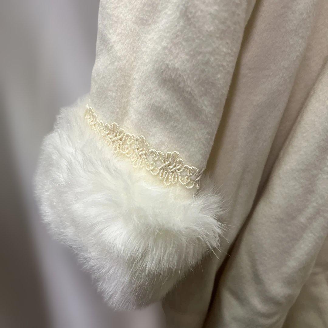 ひ*の様 美品 アリスティーヌコート