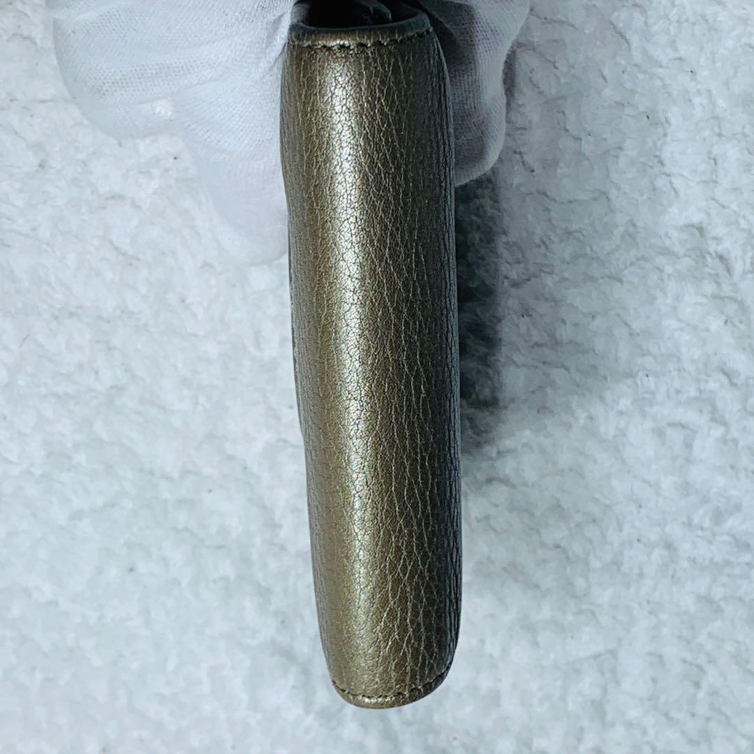 ⭐️美品グッチ 三つ折り財布　ゴールド メタリックレザー⭐️