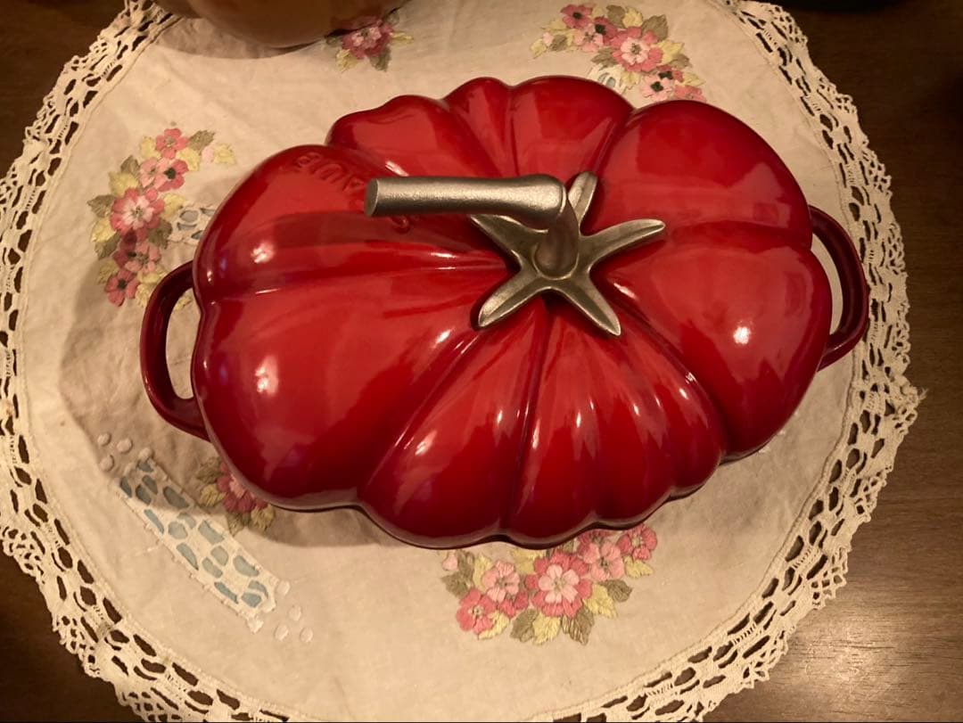 トマトココット　ストウブ　staub 25cm