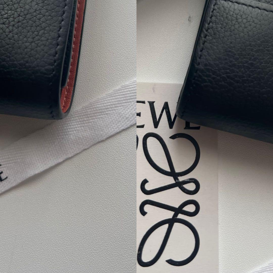 153 美品 LOEWE ロエベ 3つ折り財布