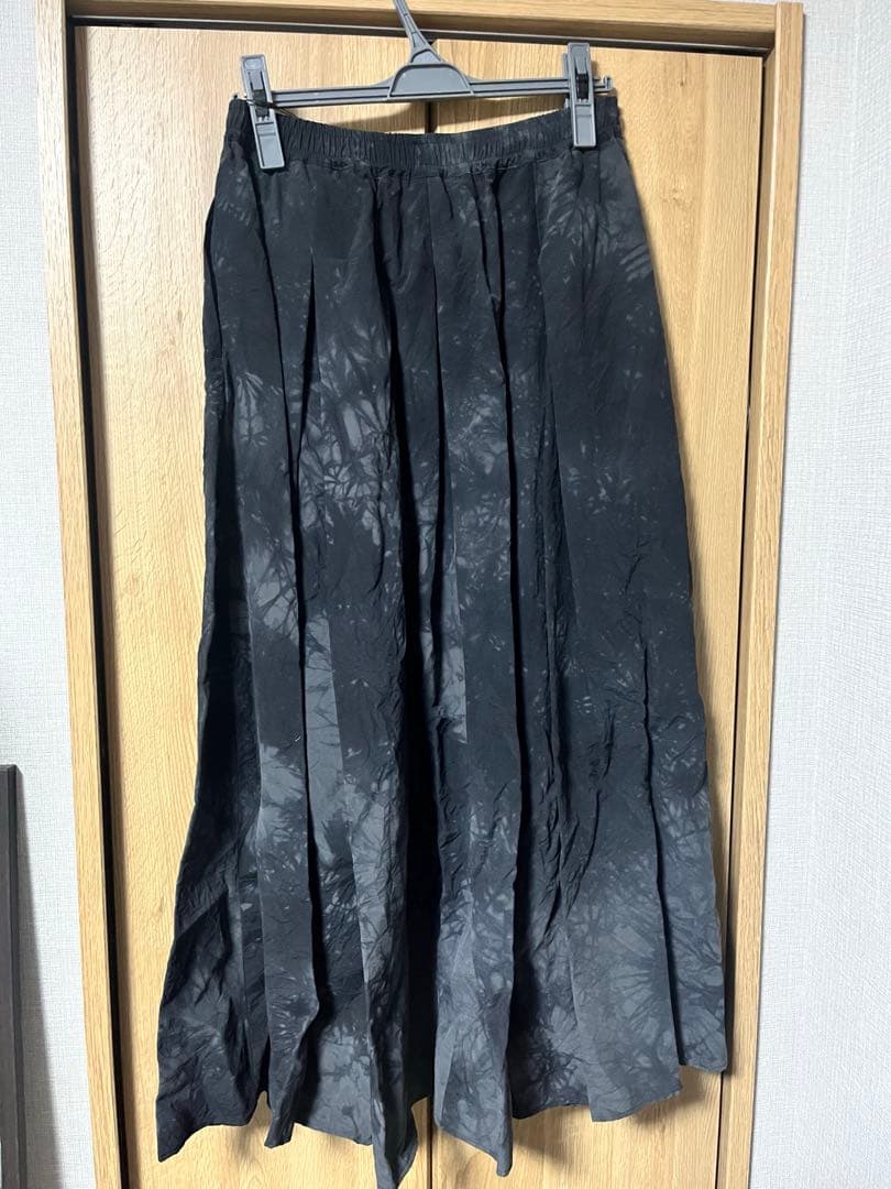アンプーファムで買った スカディのスカート