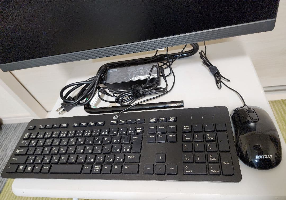 Lenovo　一体型デスクトップPC　i5/8GB/SSD512/Office