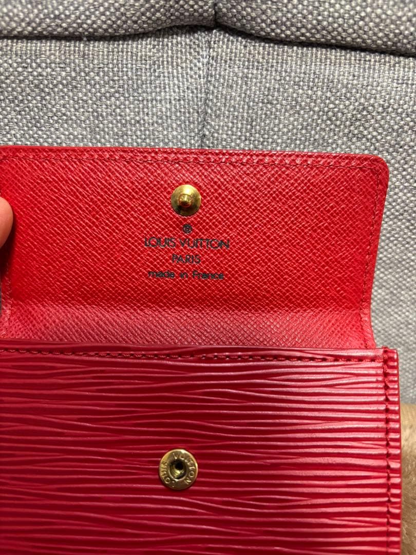 Louis Vuitton ルイヴィトン　二つ折り財布