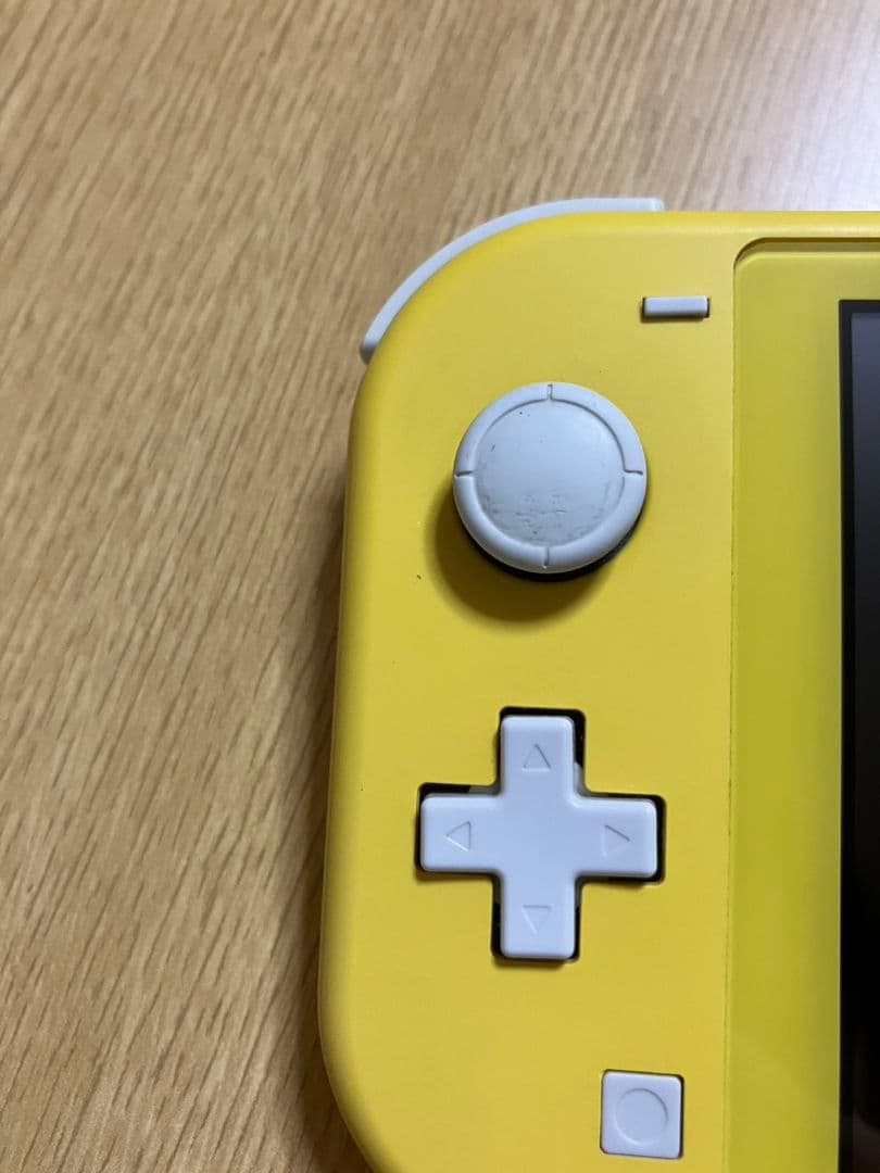 Switchライト　SDカード64GB付き　ケース付き　充電器なし