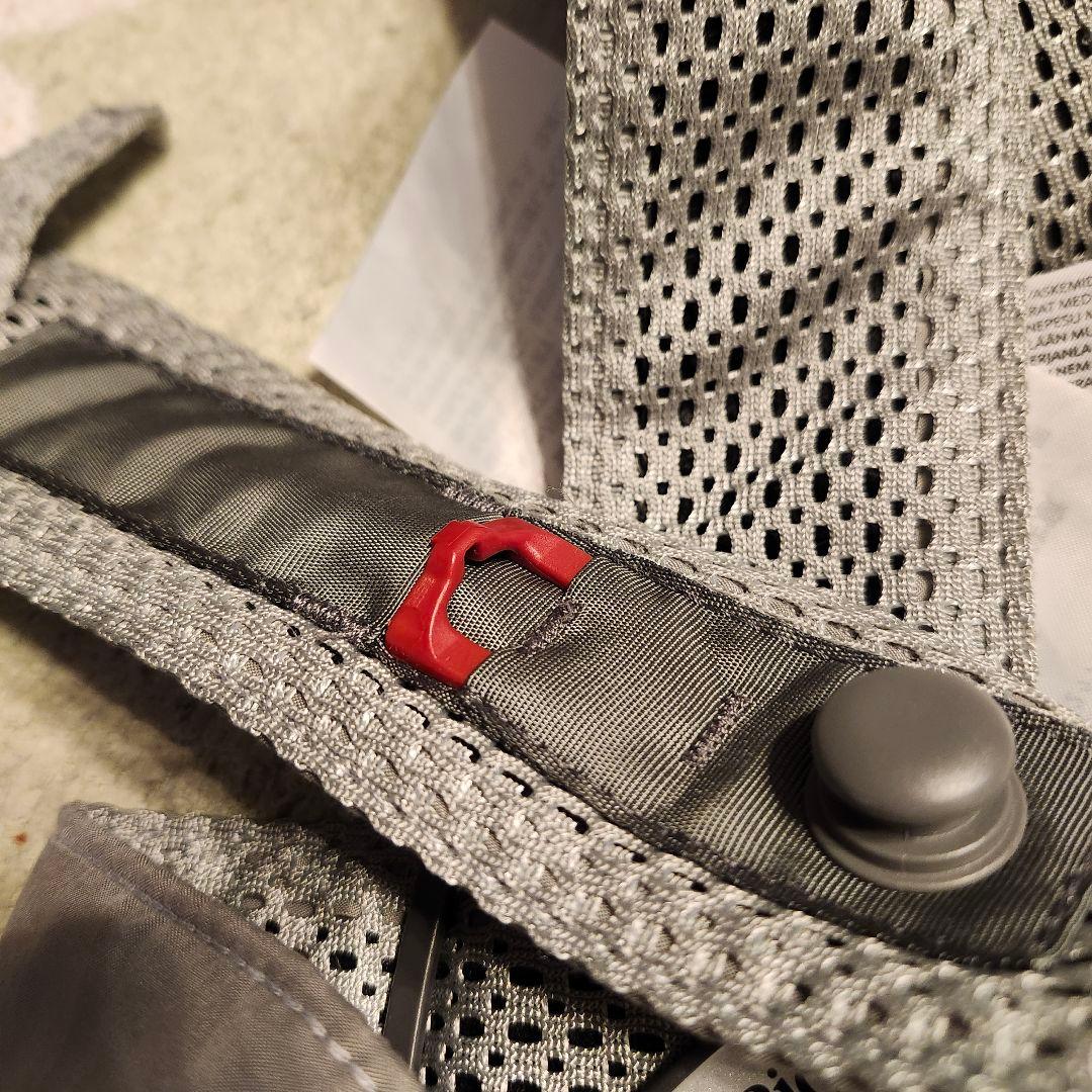 【美品/箱付き】BABYBJÖRN 抱っこ紐キャリアMINI Airグレー