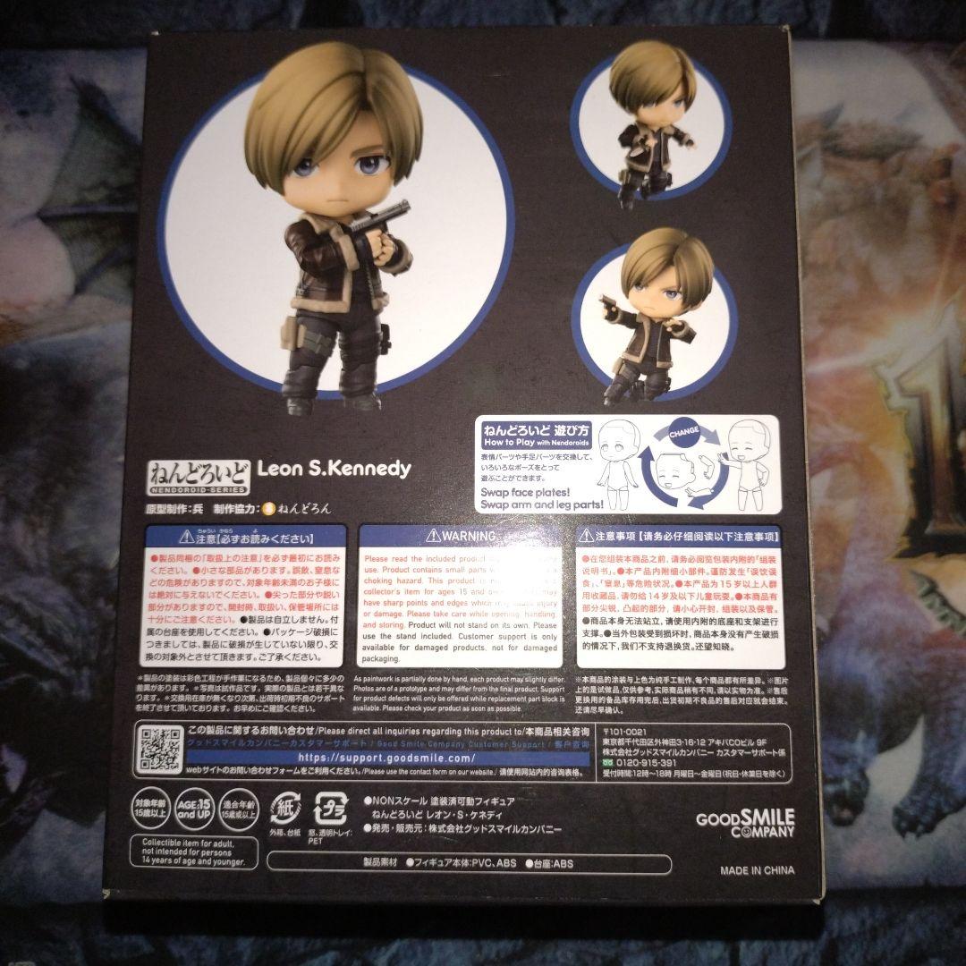 m*o様 バイオハザード　RE:4 レオン・S・ケネディ　ねんどろいど　フィギュ