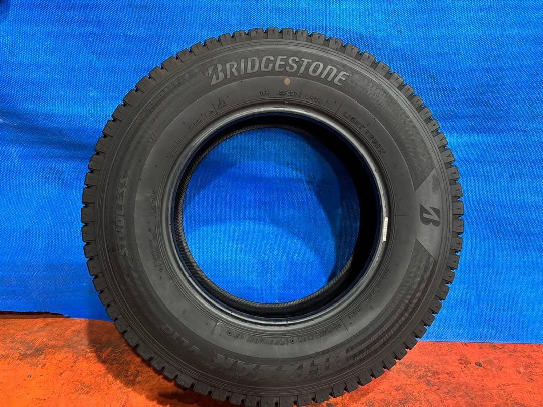 BRIDGESTONE 195/80R15 2024年製 2本セットスタンドレス