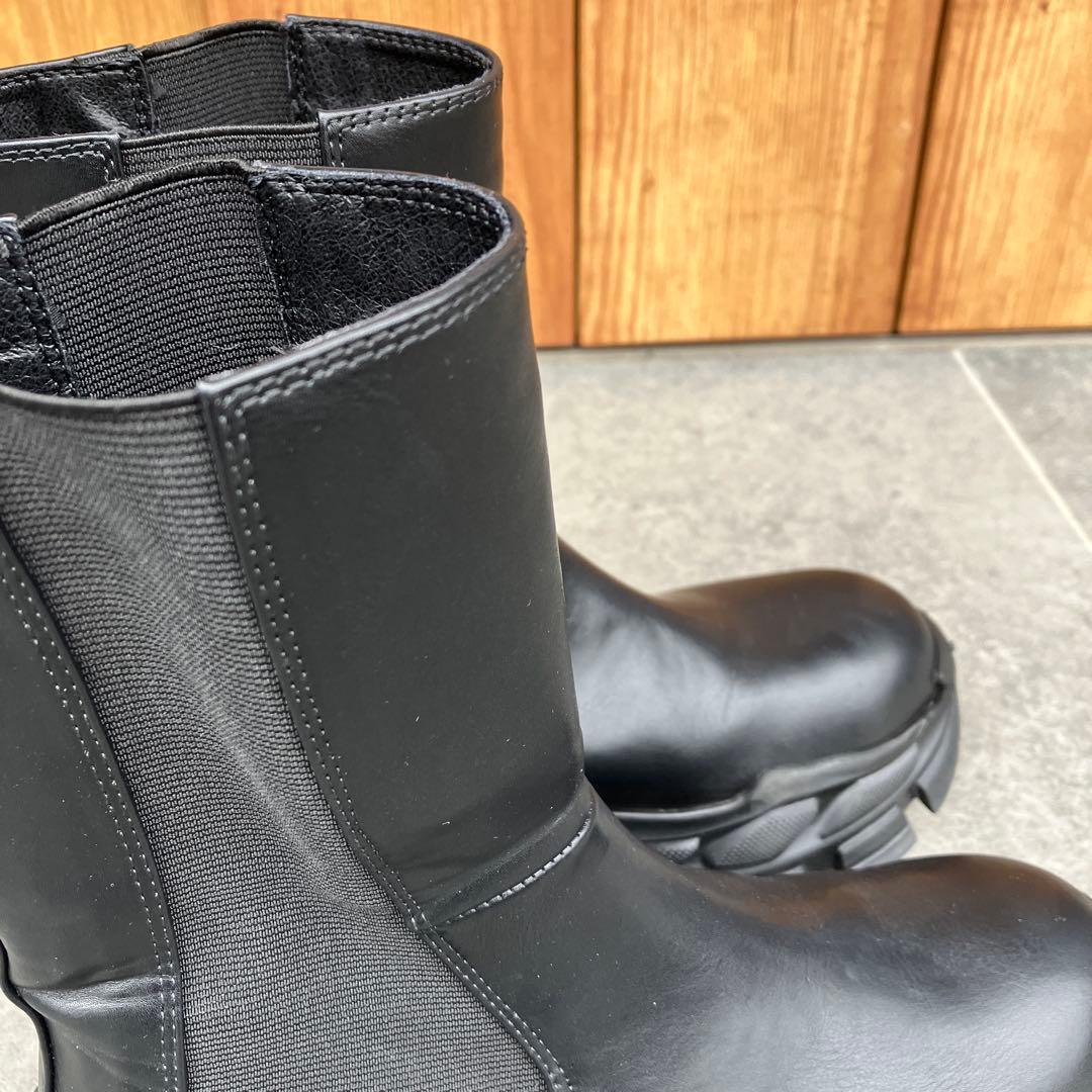 STUDIOUS ステュディオス　Track Sole Short Boots