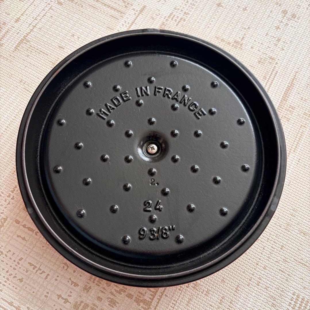 STAUB ストウブ ココットラウンド 24cm レッド ピコ 両手鍋 無水調理