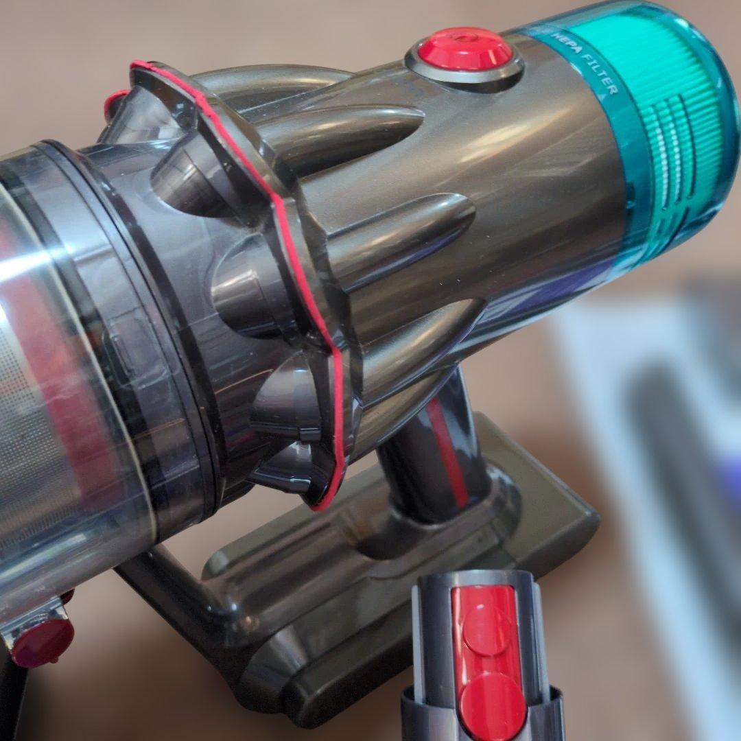 ジャンク品 dyson v12 detect slim sv49