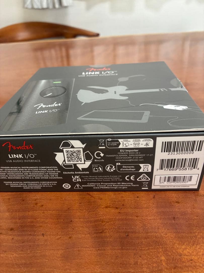 ベース Fender LINK I/O