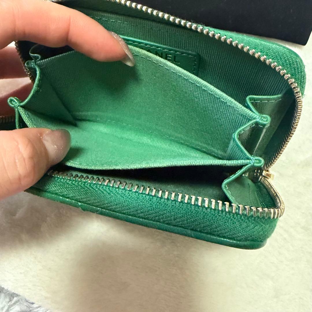 CHANEL シャネル19 ミニ財布 カードケース 緑 グリーン