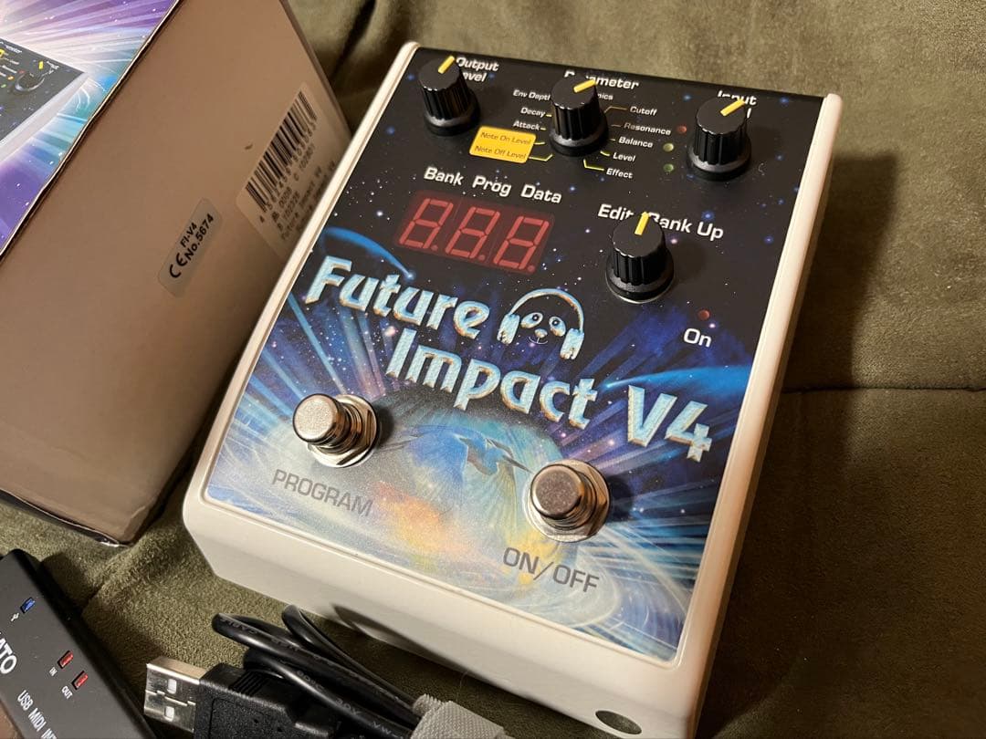 pandaMIDI Future Impact V4 ベースシンセサイザー