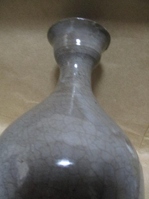 李朝　井戸釉の徳利　珍品　R3-3