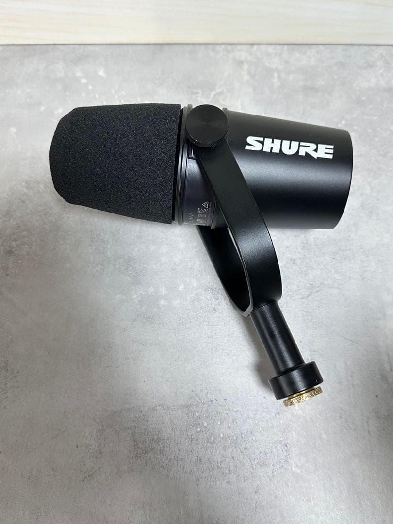 SHURE MV7 ダイナミックマイク